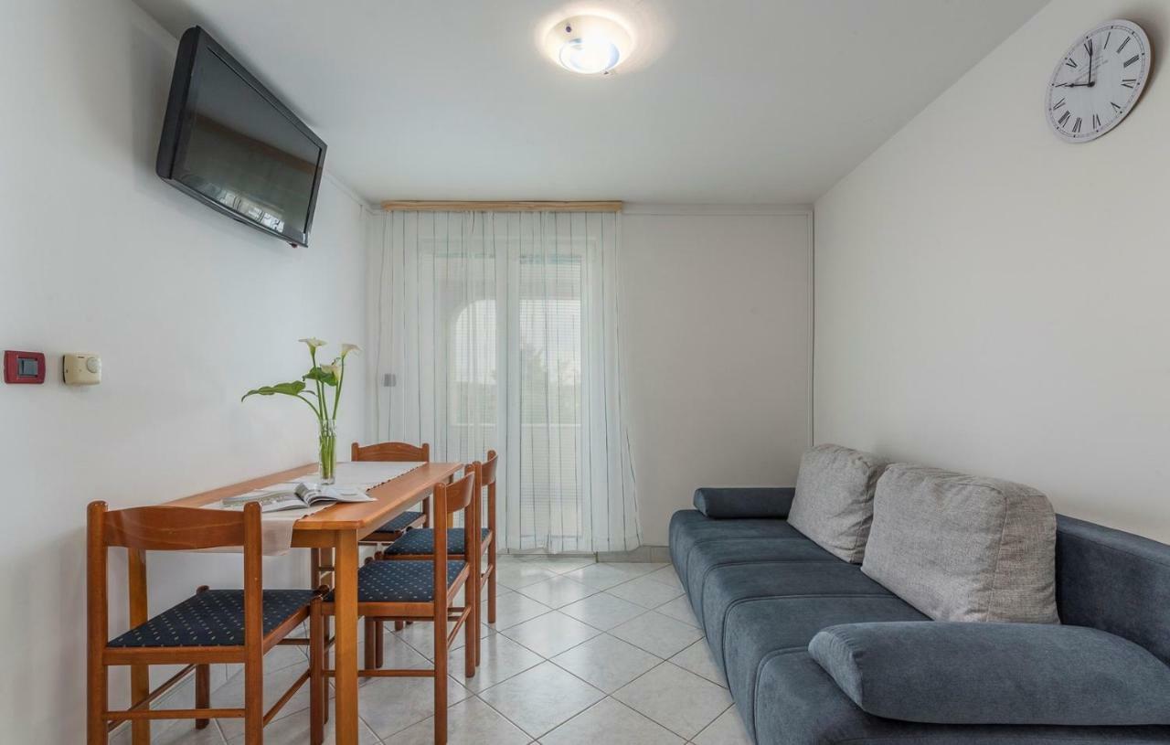 צרבאר - פורת Apartments Saladinka מראה חיצוני תמונה